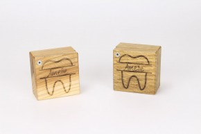 Zahndose personalisiert aus Holz